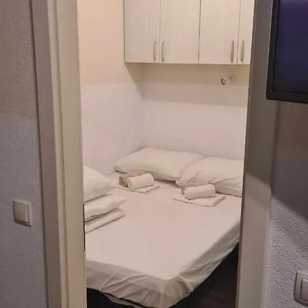 Aloha Apartment Makarska