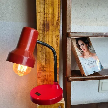 Aloha Apartment *